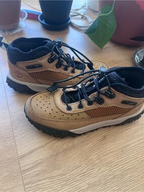 Timberland Greenstride Motion 6-Mid Lace Up Trainers. Kids Size 1